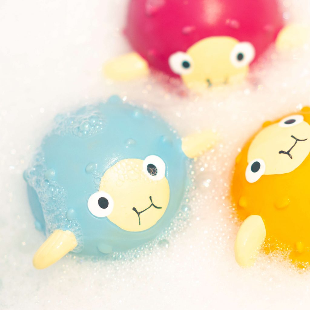 Beat the Boredom with a Splash in the Bath! Blog