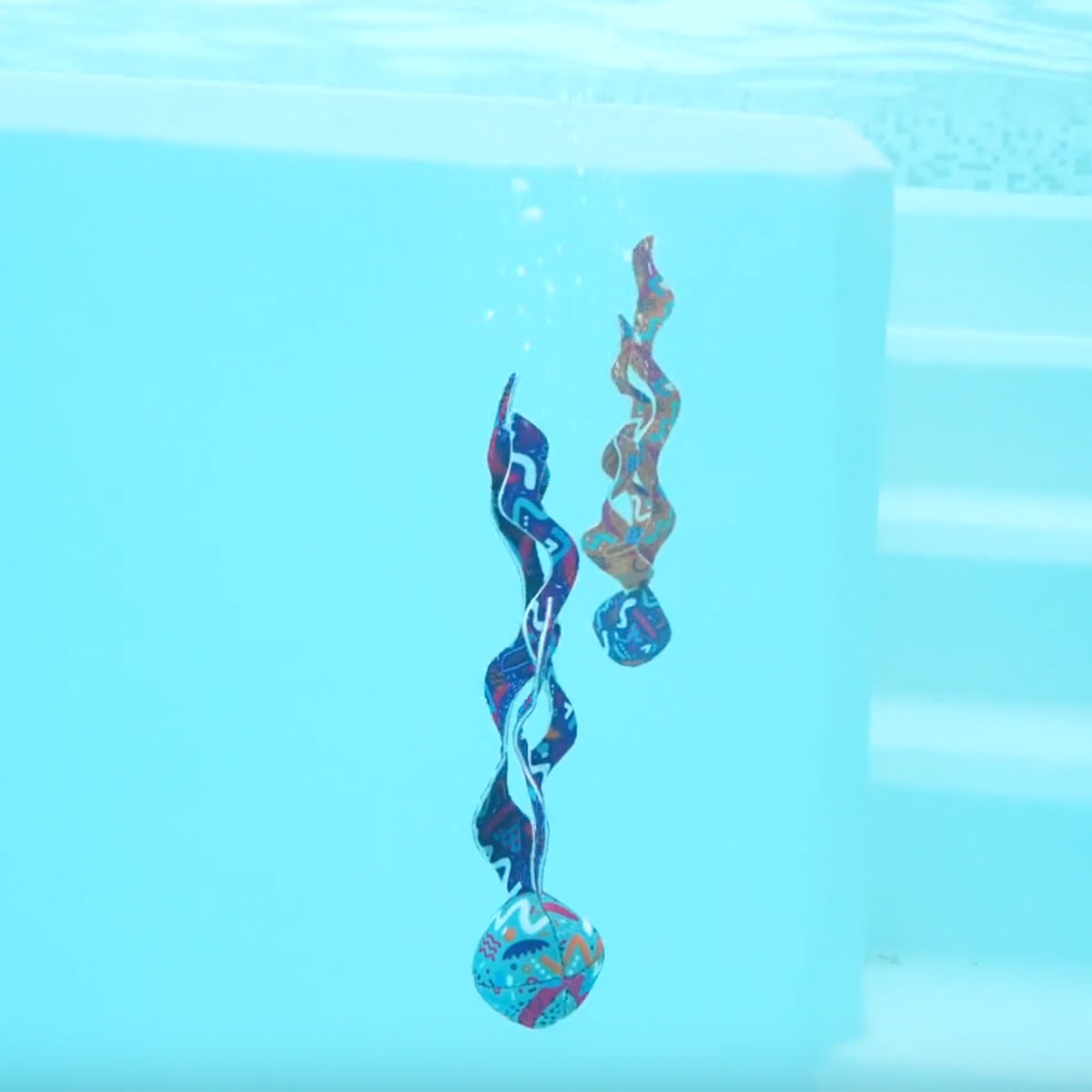 Splash Dive Streamers